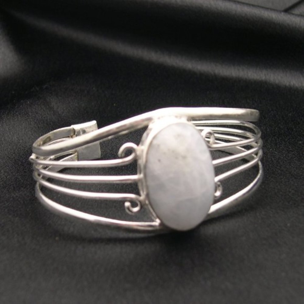 New Sterling Silver Howlite Gemstone Bracelet